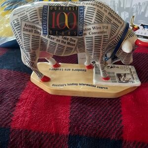 Houston Chronicle First One Hundred Years cow Parade